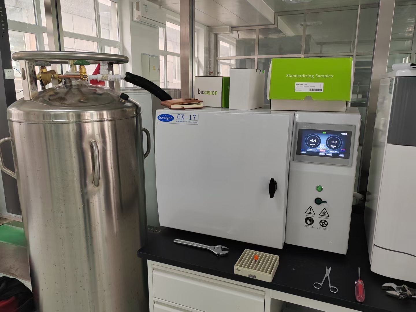 液氮容器補液供給